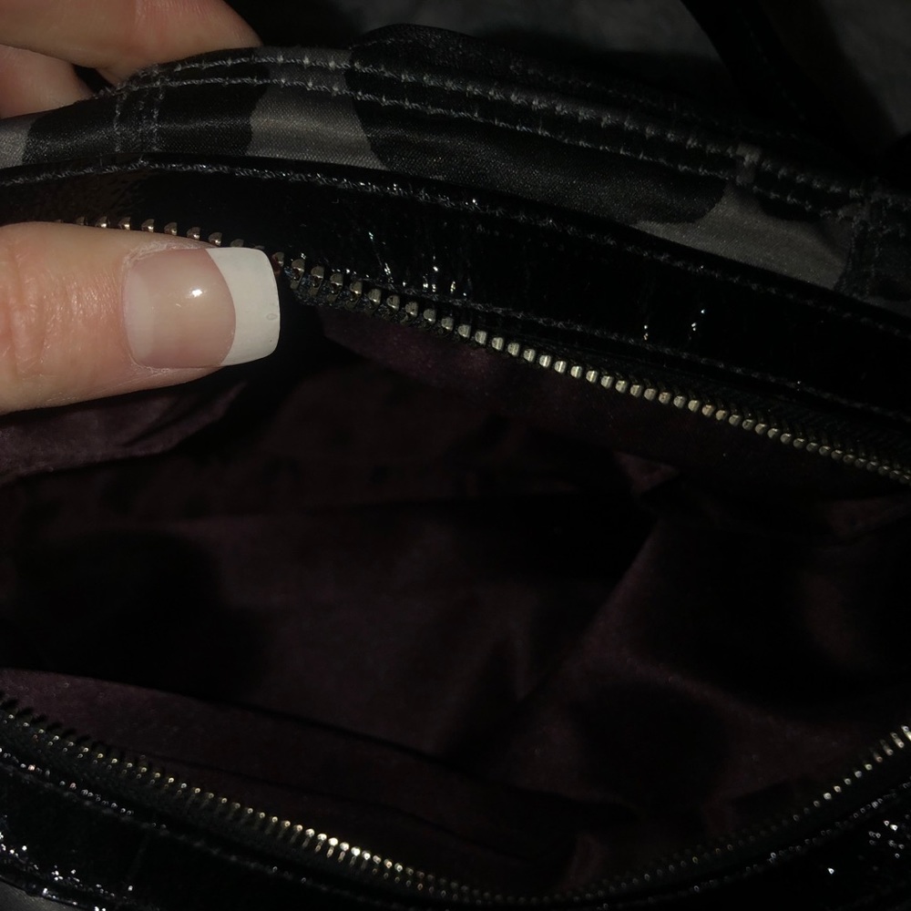 Coach - Picture 4 of 6